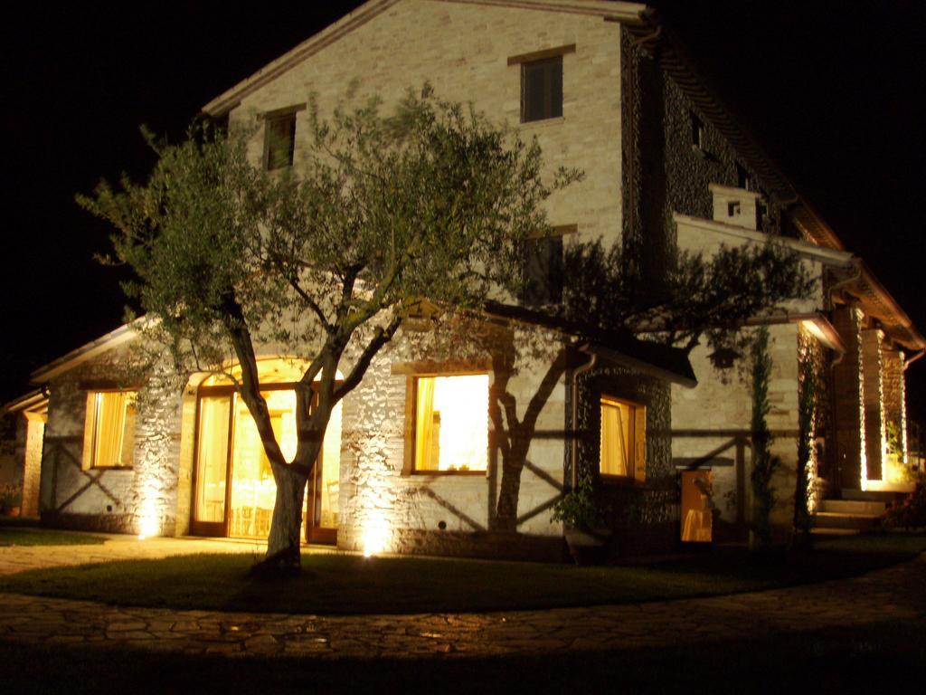 Agriturismo Casal San Sergio Fossombrone Ngoại thất bức ảnh